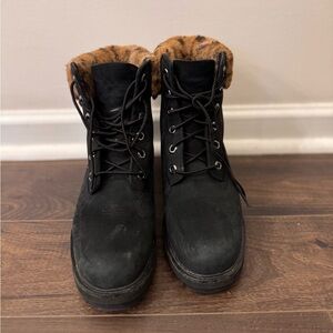 Black Fur-Lined women’s boot